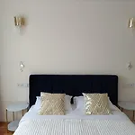 Alexa D\'Oro Rooms