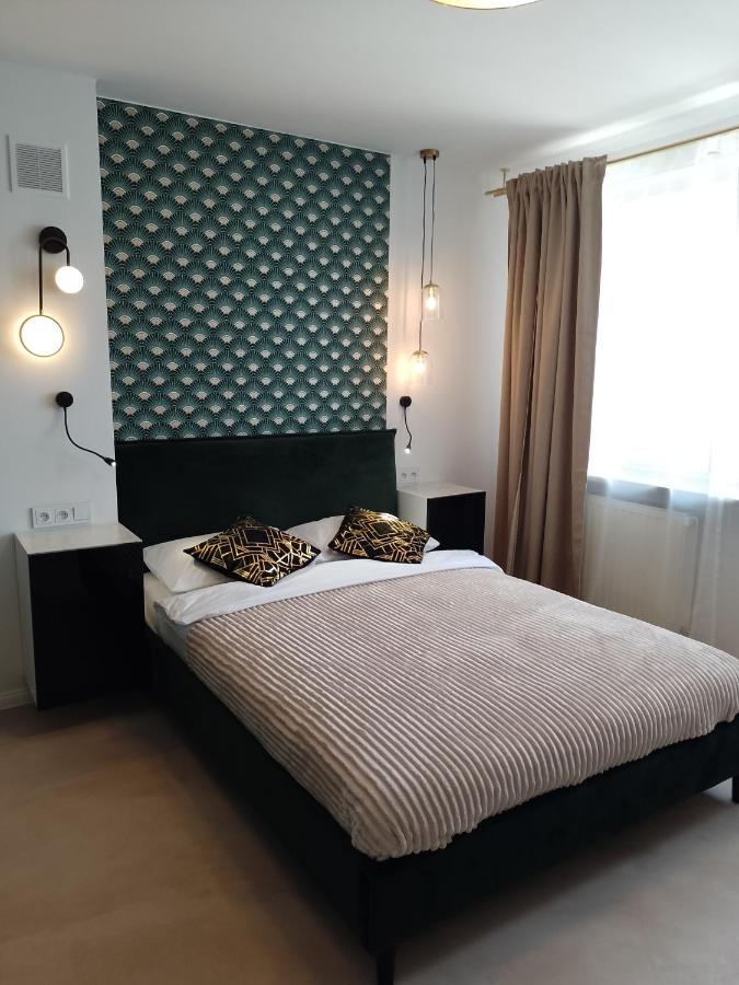 Alexa D'oro Krakow